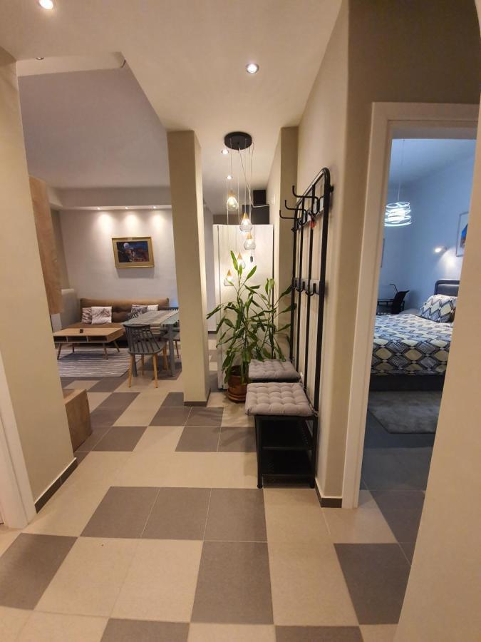 Lukas-2 B/R Luxurious Flat With Veranda Apartman Athén Kültér fotó