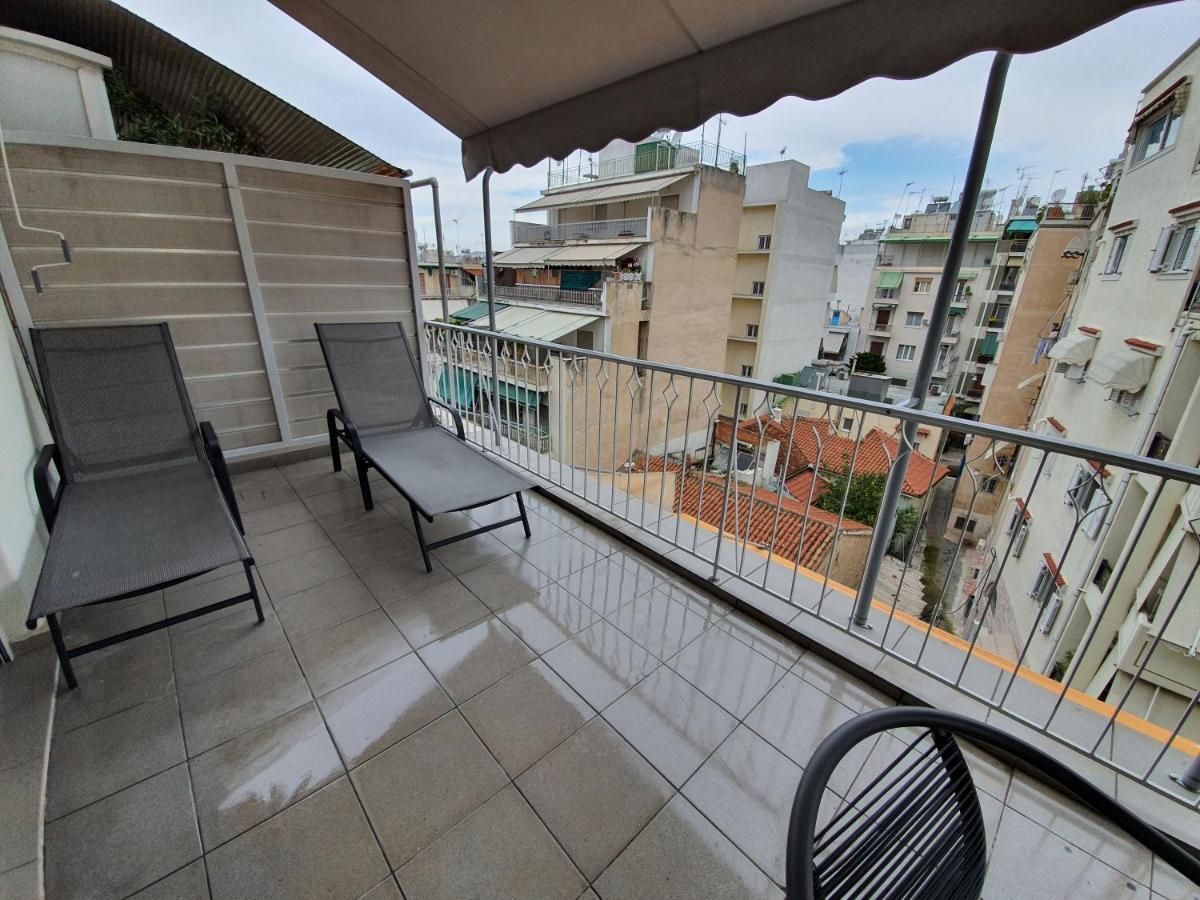 Lukas-2 B/R Luxurious Flat With Veranda Apartman Athén Kültér fotó