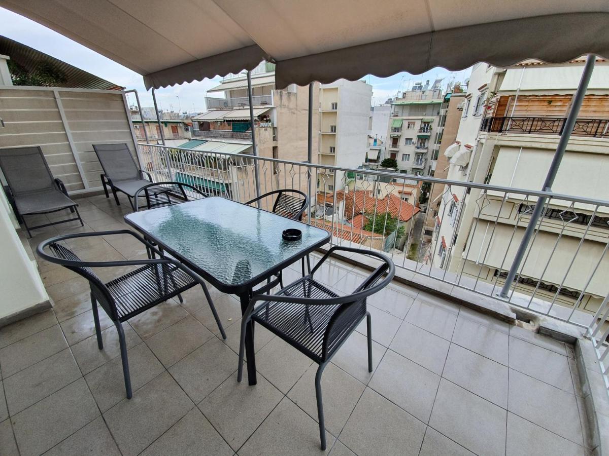 Lukas-2 B/R Luxurious Flat With Veranda Apartman Athén Kültér fotó