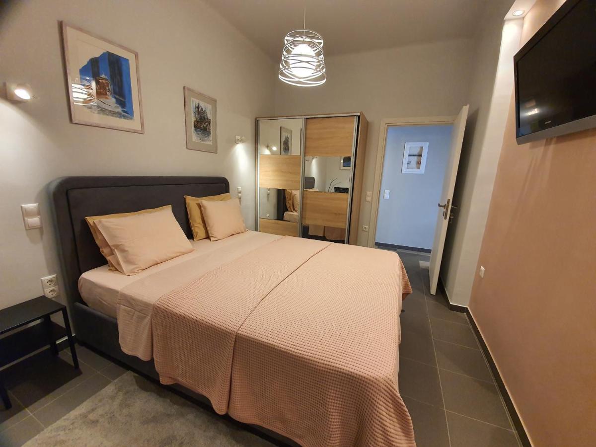 Lukas-2 B/R Luxurious Flat With Veranda Apartman Athén Kültér fotó